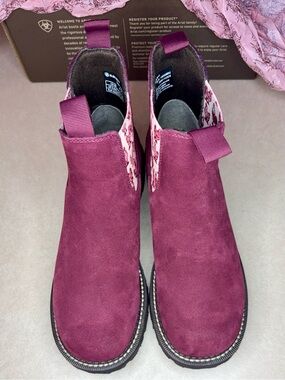 Ariat Fatbaby Twin Gore Hen House